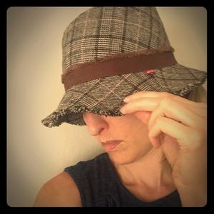 Levi’s tweed style hat O/S